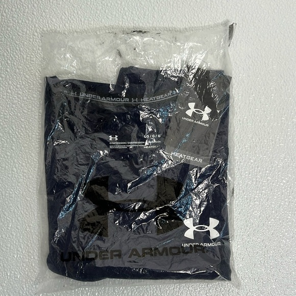 Under Armour Navy Short Sleeve Tee - Picture 2 of 4